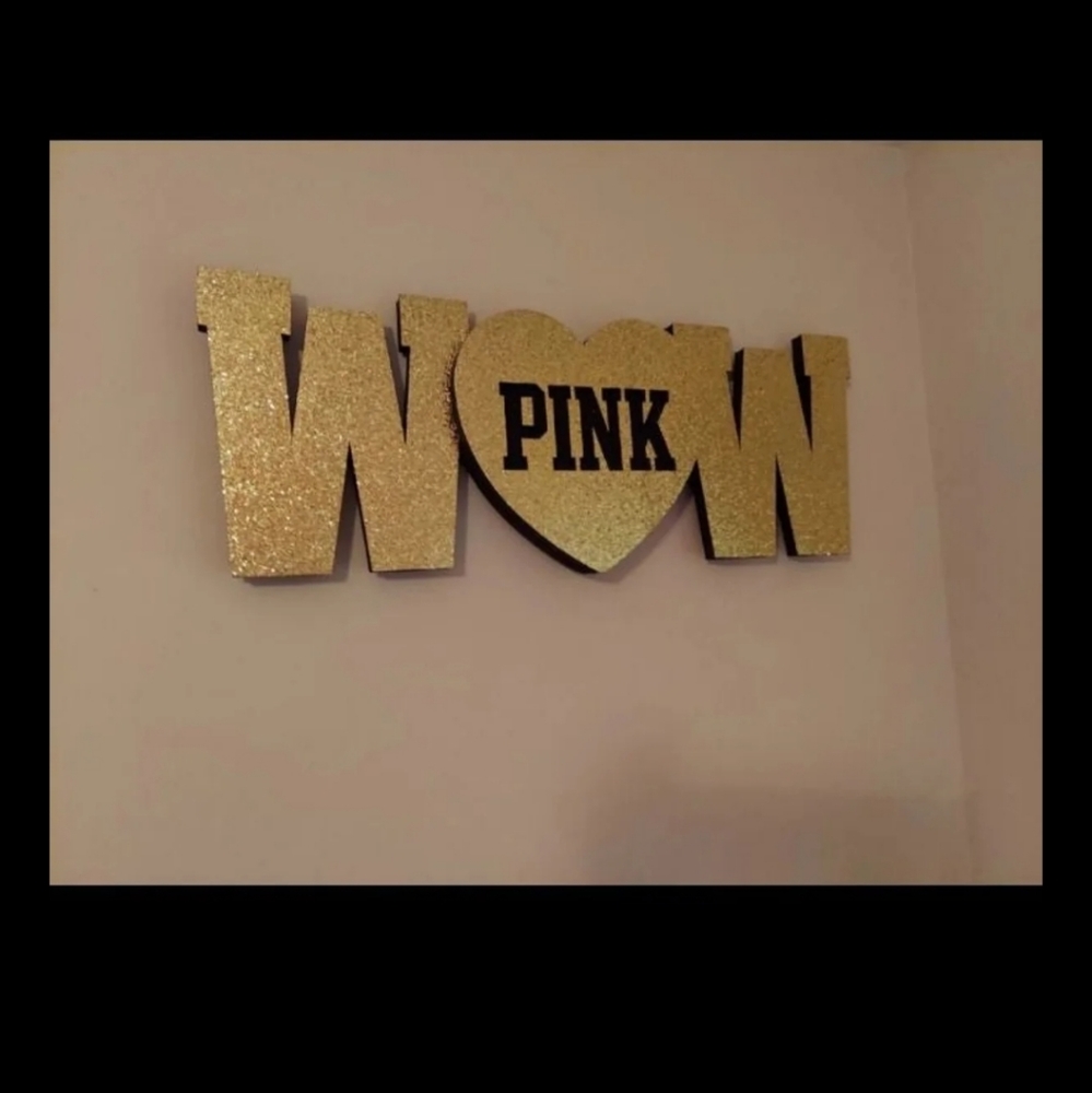 Vs pink display (Do not buy)
